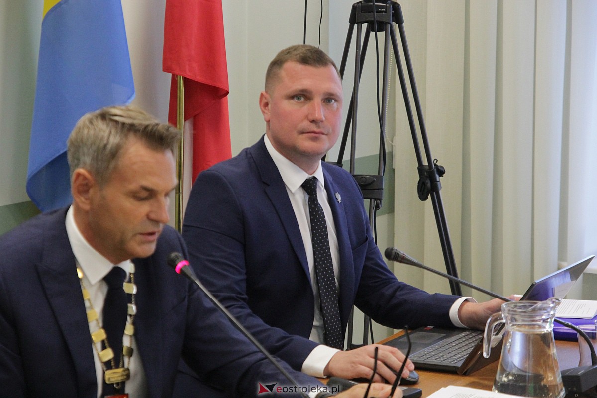 LXXXVII Zwyczajna Sesja Rady Miasta Ostrołęki [28.09.2023] - zdjęcie #45 - eOstroleka.pl