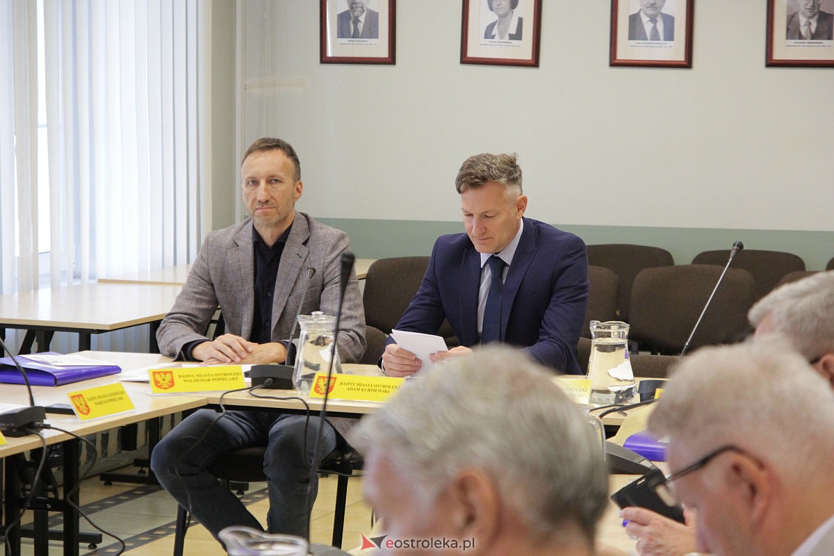 LXXXVII Zwyczajna Sesja Rady Miasta Ostrołęki [28.09.2023] - zdjęcie #40 - eOstroleka.pl