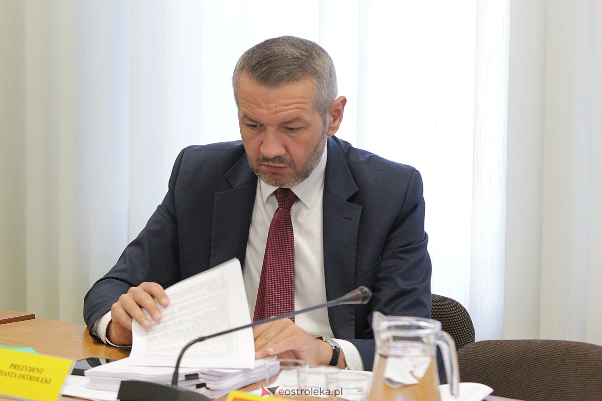 LXXXVII Zwyczajna Sesja Rady Miasta Ostrołęki [28.09.2023] - zdjęcie #39 - eOstroleka.pl