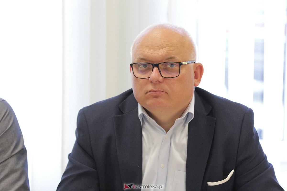 LXXXVII Zwyczajna Sesja Rady Miasta Ostrołęki [28.09.2023] - zdjęcie #26 - eOstroleka.pl
