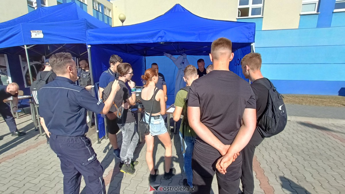 Dzień otwarty w Komendzie Miejskiej Policji w Ostrołęce [28.09.2023] - zdjęcie #2 - eOstroleka.pl