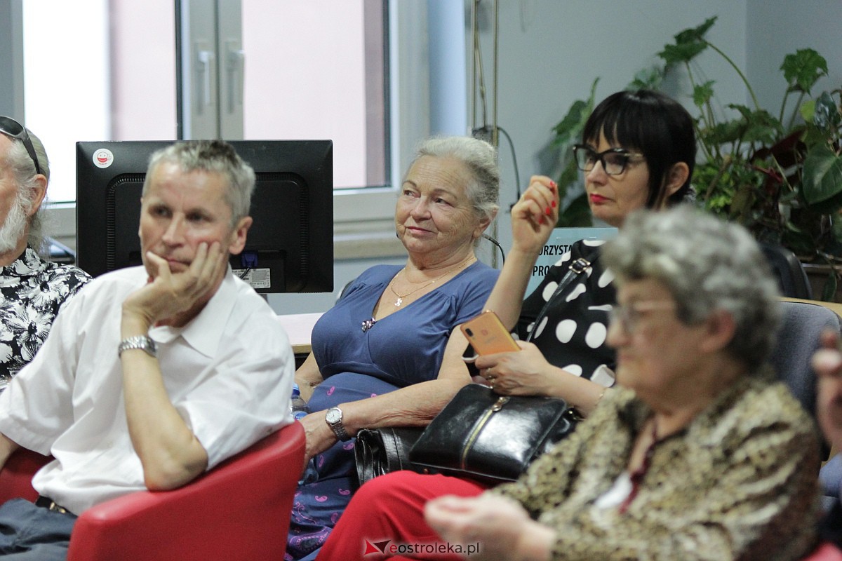 Słownik dialektu kurpiowskiego - dzieło życia Henryka Gadomskiego [28.09.2023] - zdjęcie #10 - eOstroleka.pl