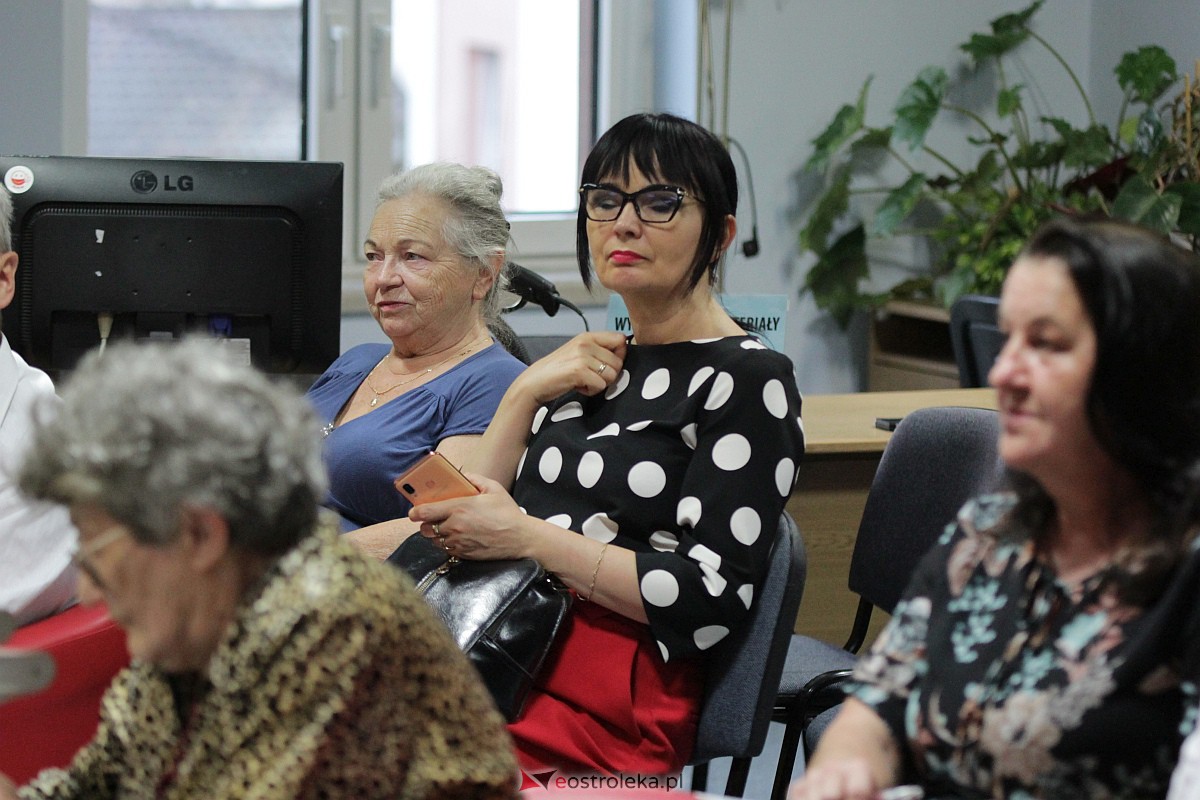 Słownik dialektu kurpiowskiego - dzieło życia Henryka Gadomskiego [28.09.2023] - zdjęcie #7 - eOstroleka.pl