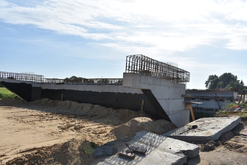 Budują się mosty na Orzu i Piasecznicy - zdjęcie #3 - eOstroleka.pl