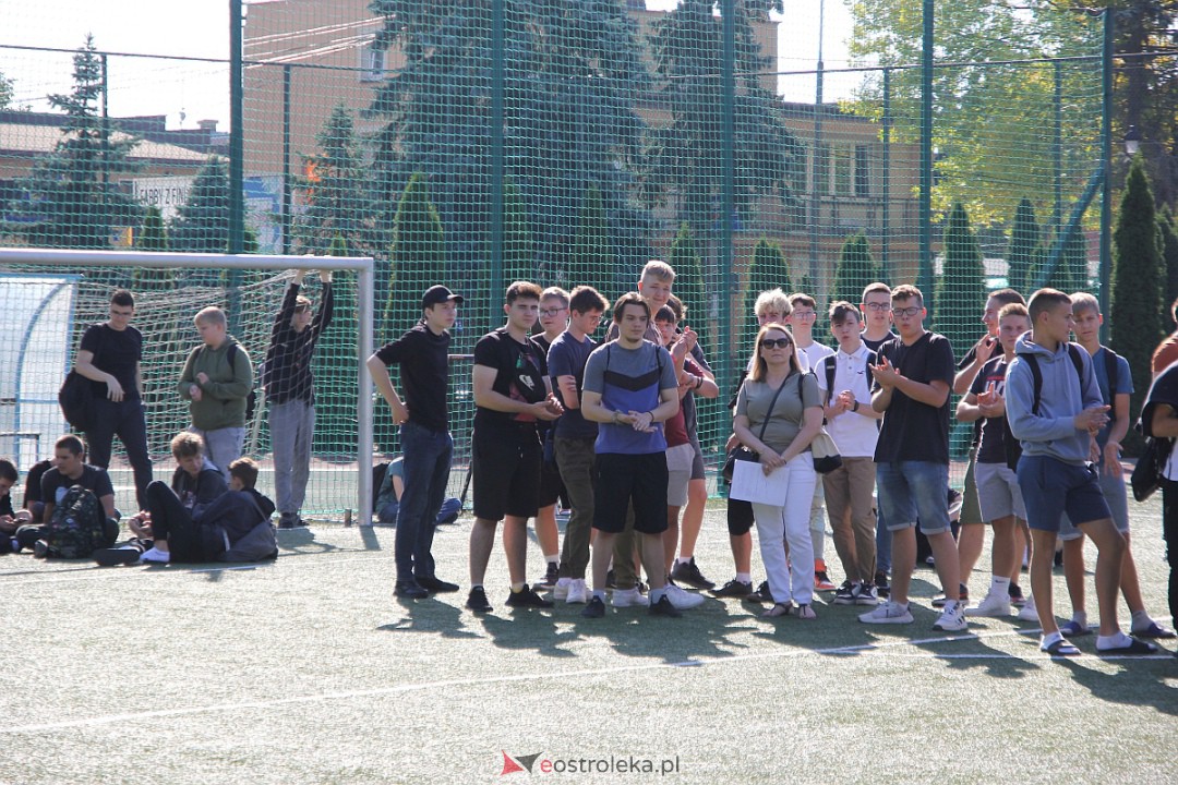Inauguracja roku sportowego w ZSZ nr 1 [28.09.2023] - zdjęcie #7 - eOstroleka.pl