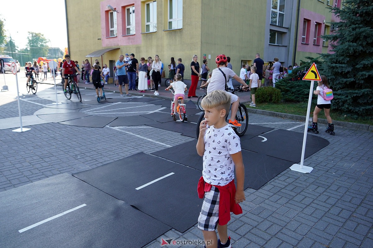 Festyn Bezpieczni z Szóstką [29.09.2023] - zdjęcie #117 - eOstroleka.pl