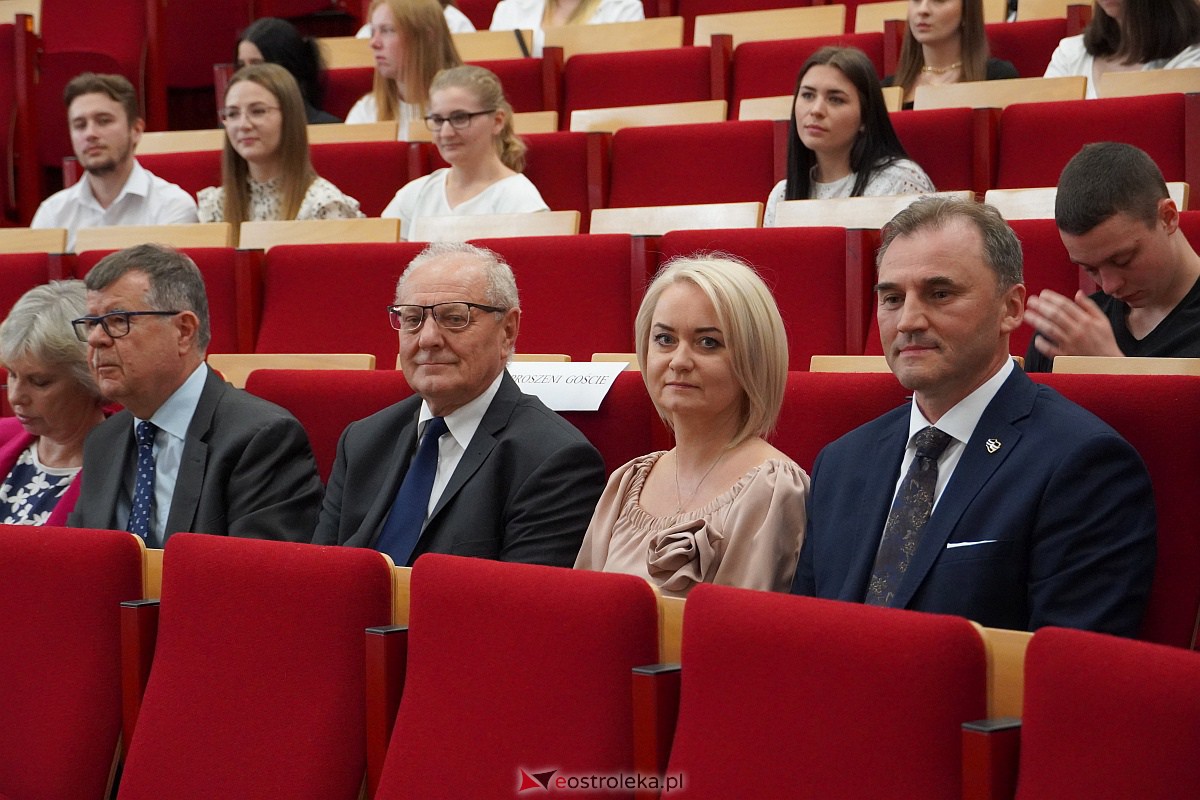 Inauguracja roku akademickiego 2023/2024 w ostrołęckim WSAP [29.09.2023] - zdjęcie #70 - eOstroleka.pl