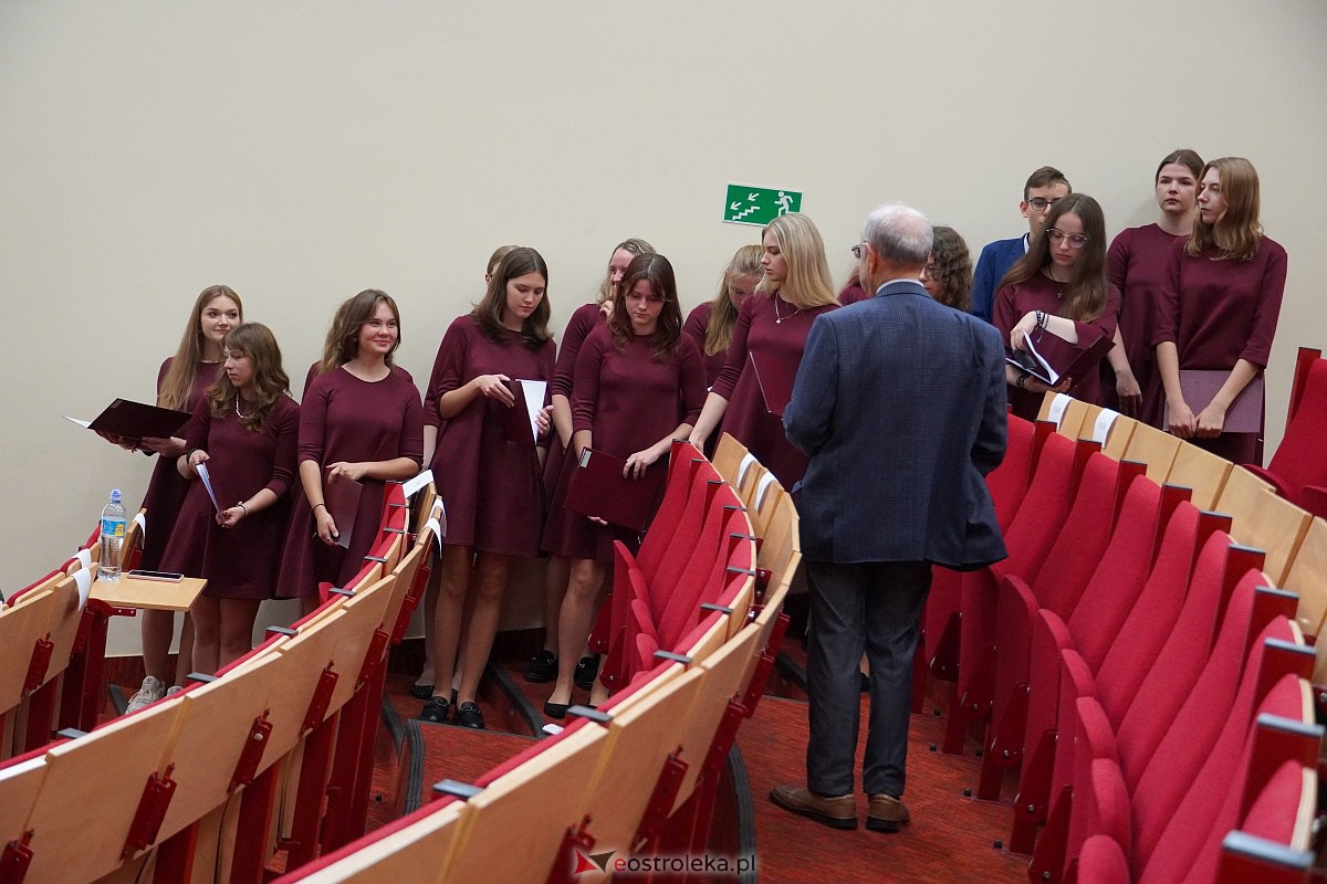 Inauguracja roku akademickiego 2023/2024 w ostrołęckim WSAP [29.09.2023] - zdjęcie #59 - eOstroleka.pl