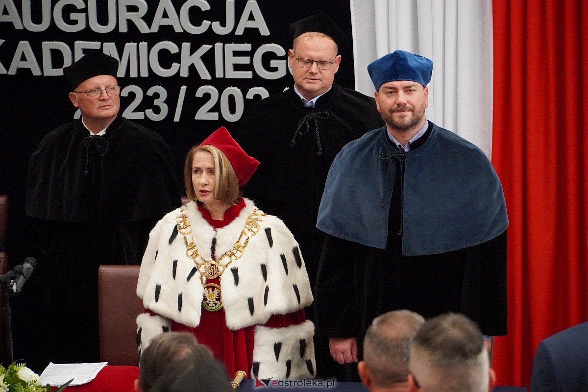 Inauguracja roku akademickiego 2023/2024 w ostrołęckim WSAP [29.09.2023] - zdjęcie #44 - eOstroleka.pl