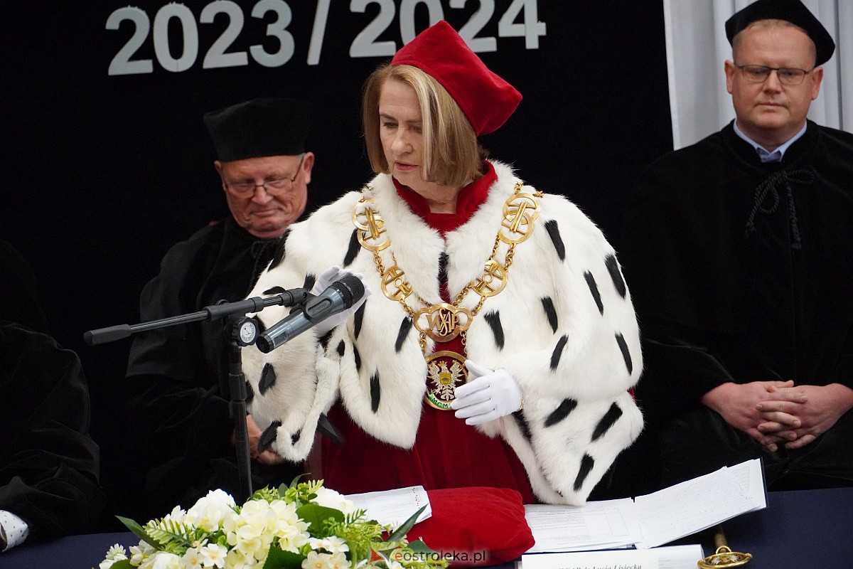 Inauguracja roku akademickiego 2023/2024 w ostrołęckim WSAP [29.09.2023] - zdjęcie #42 - eOstroleka.pl