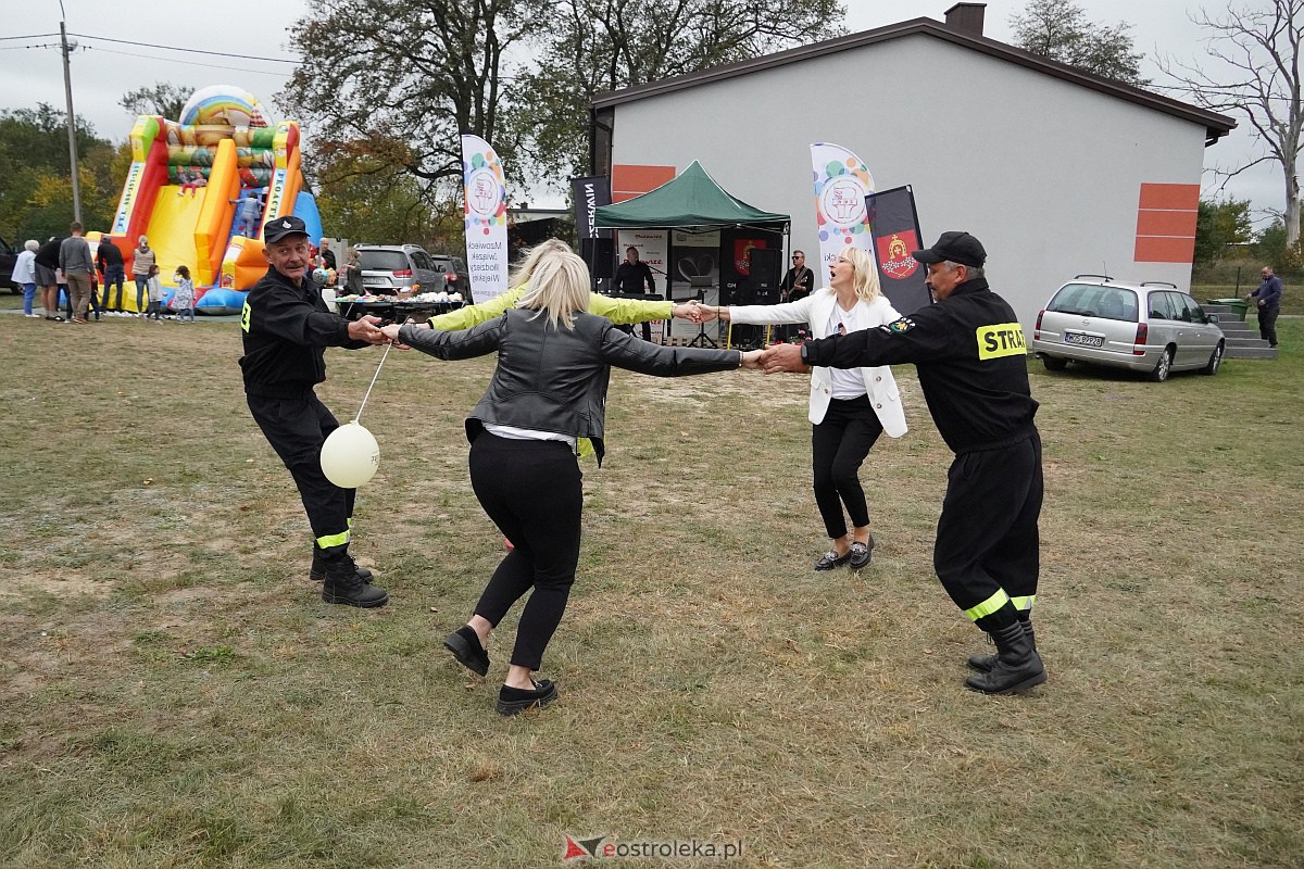 Festyn Rodzinny w Jankach Młodych Z Jankowiankami zadbaj o zdrowie [30.09.2023] - zdjęcie #71 - eOstroleka.pl