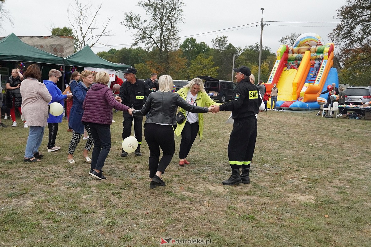 Festyn Rodzinny w Jankach Młodych Z Jankowiankami zadbaj o zdrowie [30.09.2023] - zdjęcie #68 - eOstroleka.pl