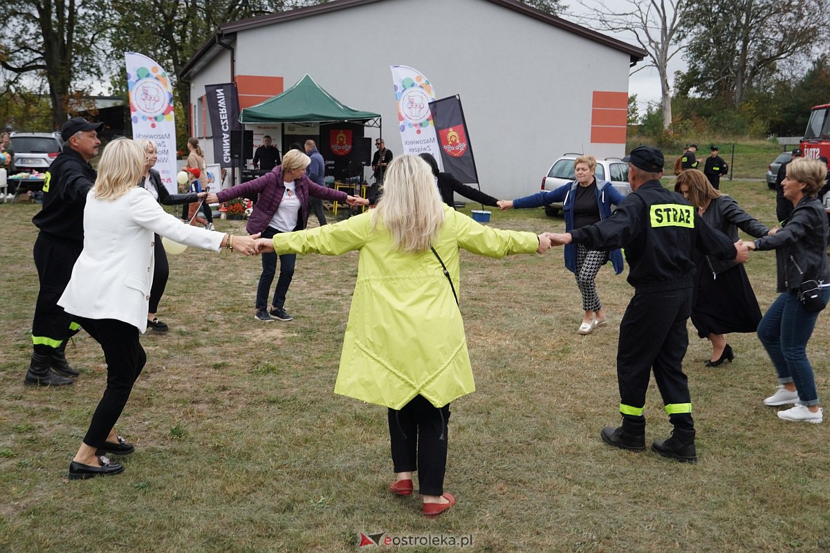 Festyn Rodzinny w Jankach Młodych Z Jankowiankami zadbaj o zdrowie [30.09.2023] - zdjęcie #60 - eOstroleka.pl