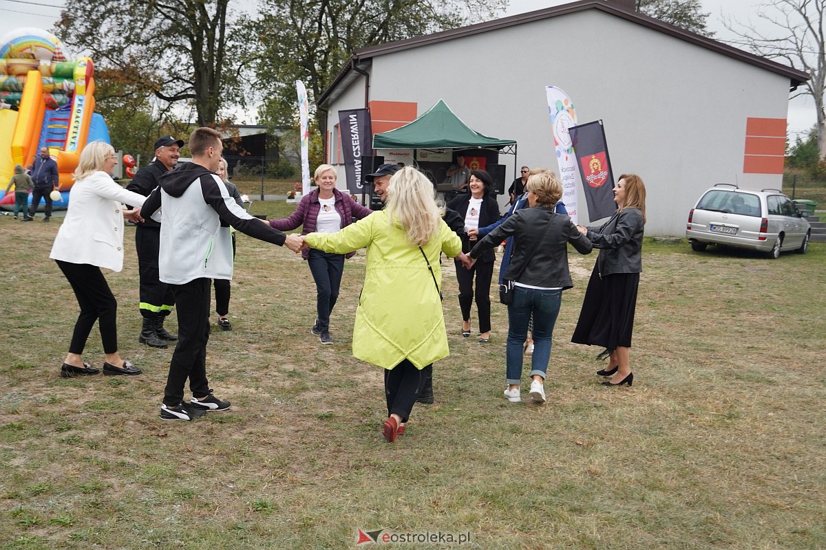 Festyn Rodzinny w Jankach Młodych Z Jankowiankami zadbaj o zdrowie [30.09.2023] - zdjęcie #59 - eOstroleka.pl