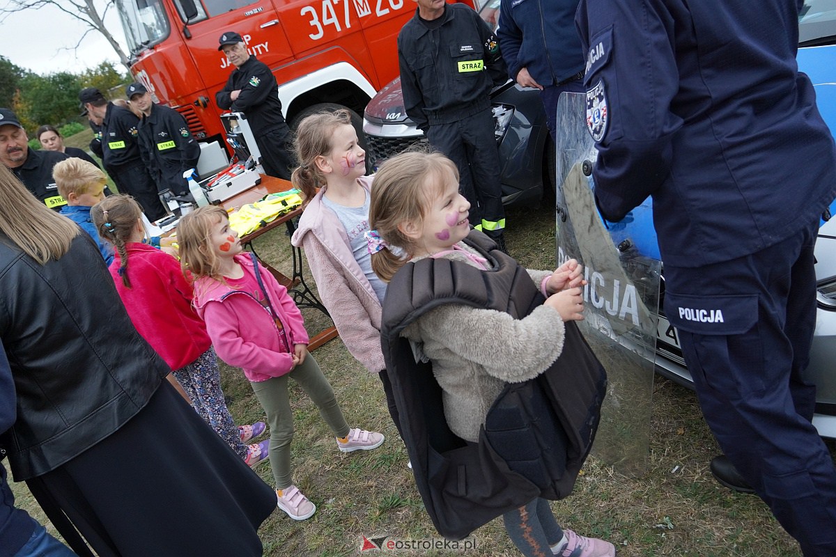Festyn Rodzinny w Jankach Młodych Z Jankowiankami zadbaj o zdrowie [30.09.2023] - zdjęcie #32 - eOstroleka.pl