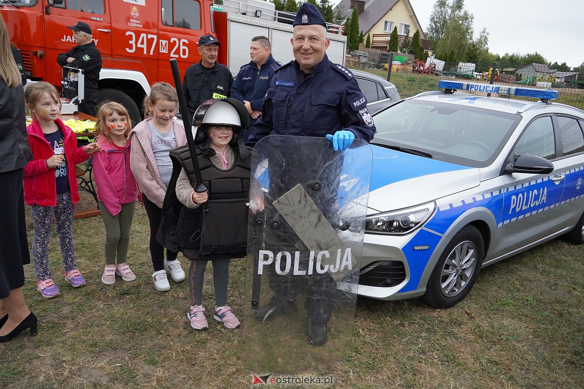 Festyn Rodzinny w Jankach Młodych Z Jankowiankami zadbaj o zdrowie [30.09.2023] - zdjęcie #29 - eOstroleka.pl