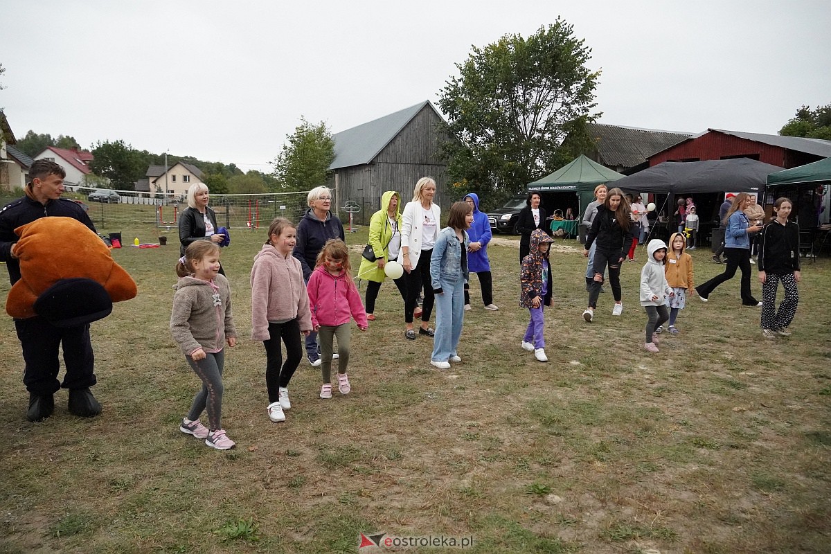 Festyn Rodzinny w Jankach Młodych Z Jankowiankami zadbaj o zdrowie [30.09.2023] - zdjęcie #18 - eOstroleka.pl