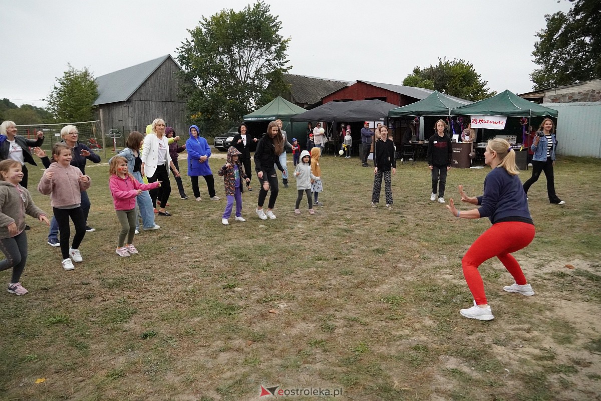 Festyn Rodzinny w Jankach Młodych Z Jankowiankami zadbaj o zdrowie [30.09.2023] - zdjęcie #17 - eOstroleka.pl