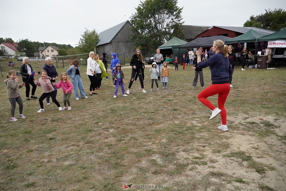 Festyn Rodzinny w Jankach Młodych Z Jankowiankami zadbaj o zdrowie [30.09.2023] - zdjęcie #16 - eOstroleka.pl