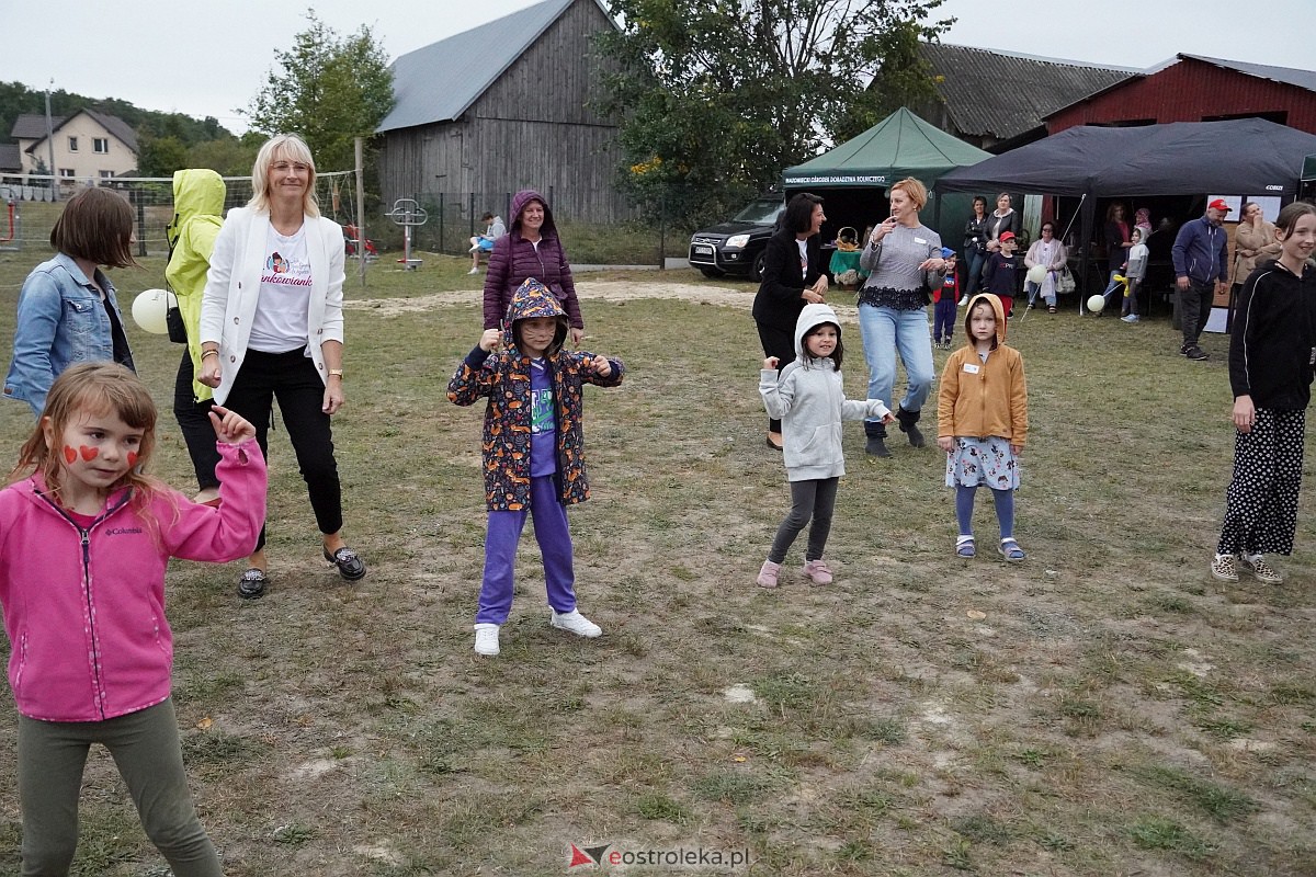 Festyn Rodzinny w Jankach Młodych Z Jankowiankami zadbaj o zdrowie [30.09.2023] - zdjęcie #8 - eOstroleka.pl