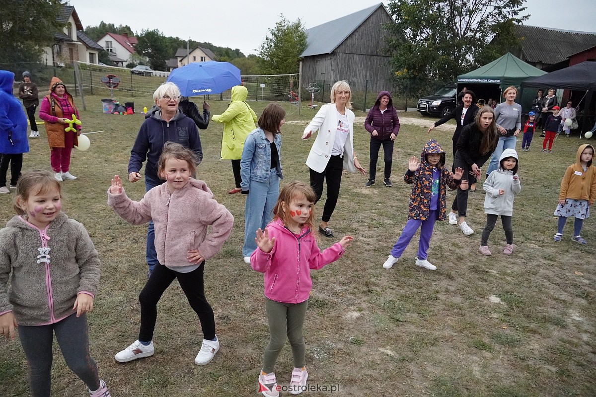 Festyn Rodzinny w Jankach Młodych Z Jankowiankami zadbaj o zdrowie [30.09.2023] - zdjęcie #6 - eOstroleka.pl
