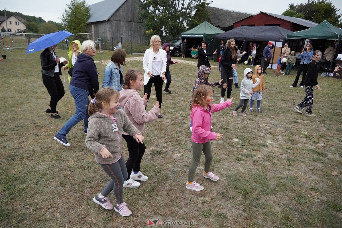 Festyn Rodzinny w Jankach Młodych Z Jankowiankami zadbaj o zdrowie [30.09.2023] - zdjęcie #5 - eOstroleka.pl
