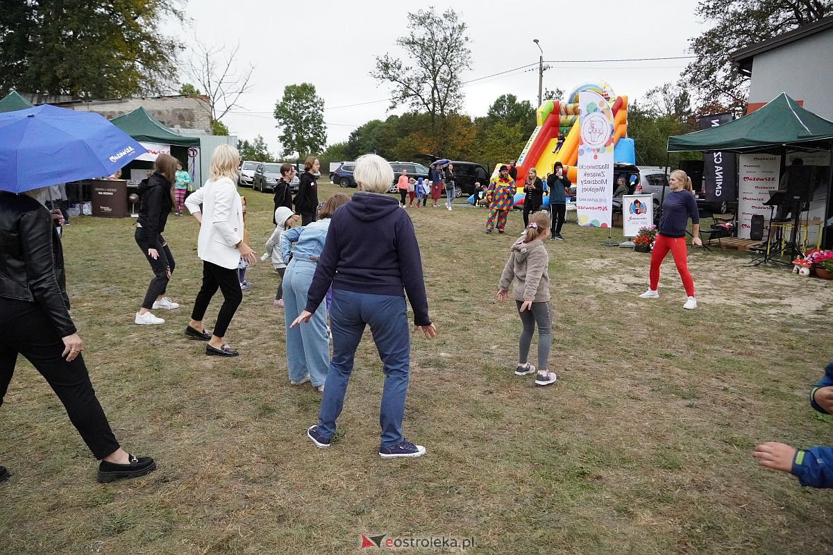 Festyn Rodzinny w Jankach Młodych Z Jankowiankami zadbaj o zdrowie [30.09.2023] - zdjęcie #4 - eOstroleka.pl