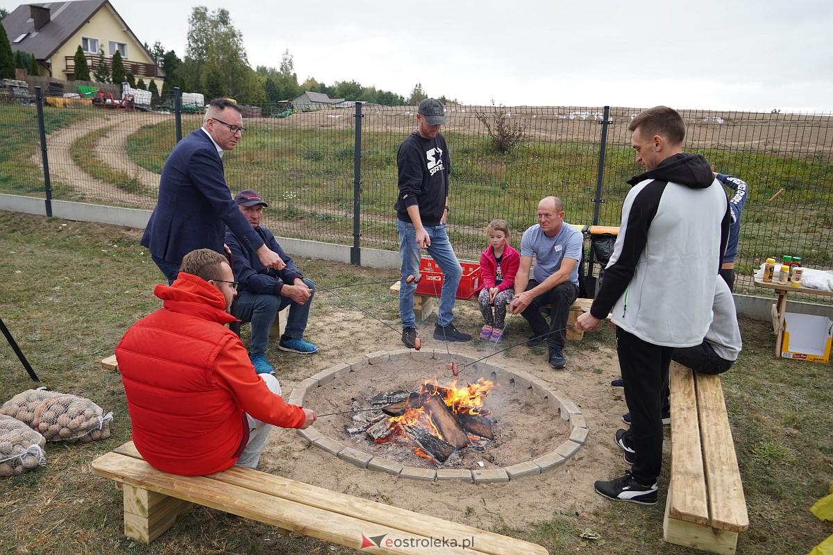 Festyn Rodzinny w Jankach Młodych Z Jankowiankami zadbaj o zdrowie [30.09.2023] - zdjęcie #3 - eOstroleka.pl