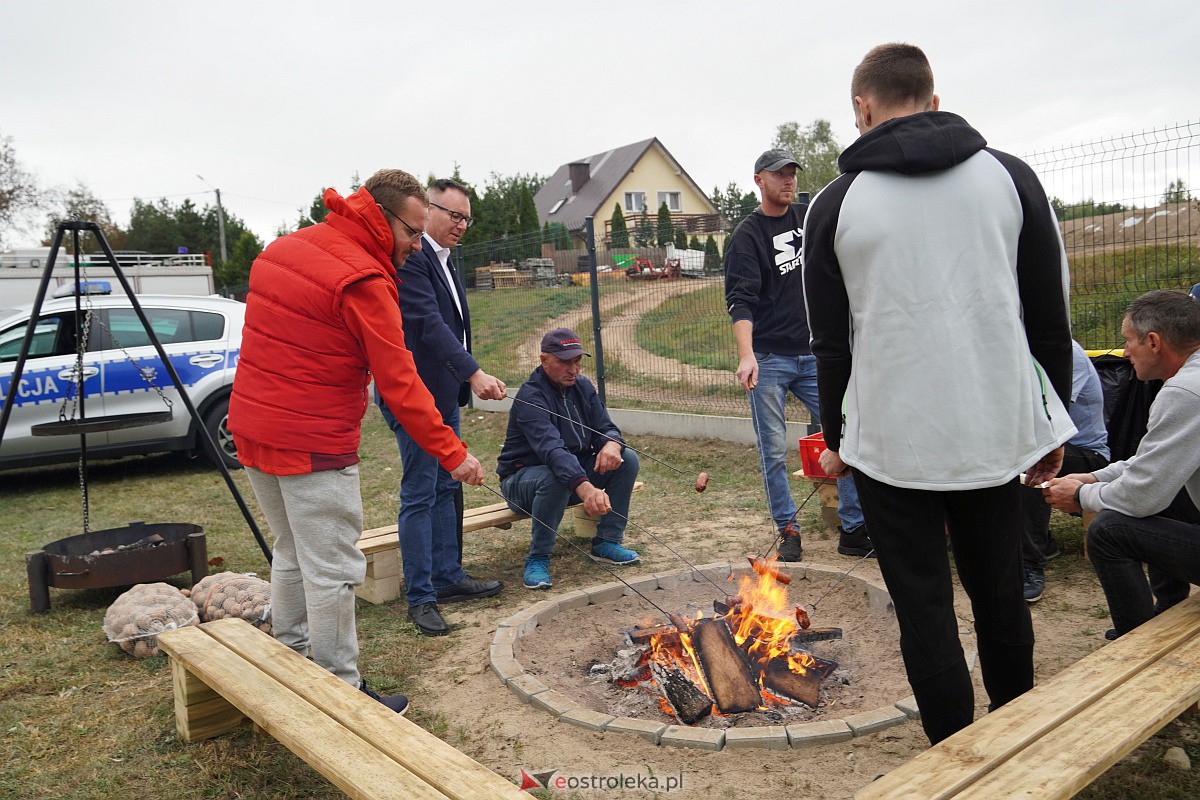 Festyn Rodzinny w Jankach Młodych Z Jankowiankami zadbaj o zdrowie [30.09.2023] - zdjęcie #2 - eOstroleka.pl