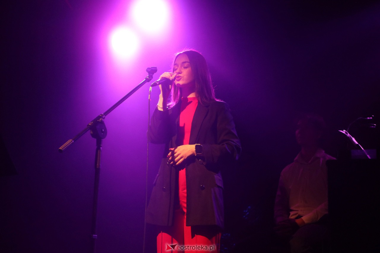 Koncert pożegnalny Studia Piosenki [29.09.2023] - zdjęcie #22 - eOstroleka.pl