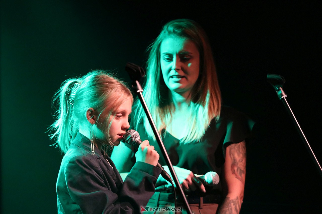 Koncert pożegnalny Studia Piosenki [29.09.2023] - zdjęcie #13 - eOstroleka.pl