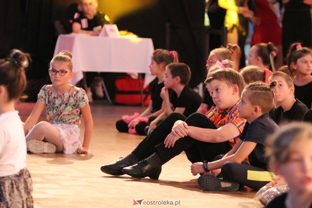 Turniej tańca O Złotą Podwiązkę [30.09.2023] - zdjęcie #15 - eOstroleka.pl