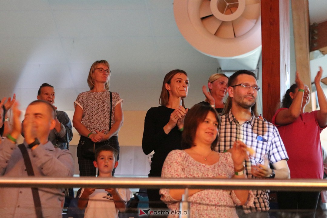 Turniej tańca O Złotą Podwiązkę [30.09.2023] - zdjęcie #6 - eOstroleka.pl