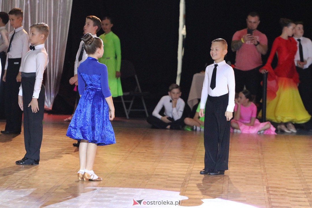 Turniej tańca O Złotą Podwiązkę [30.09.2023] - zdjęcie #20 - eOstroleka.pl