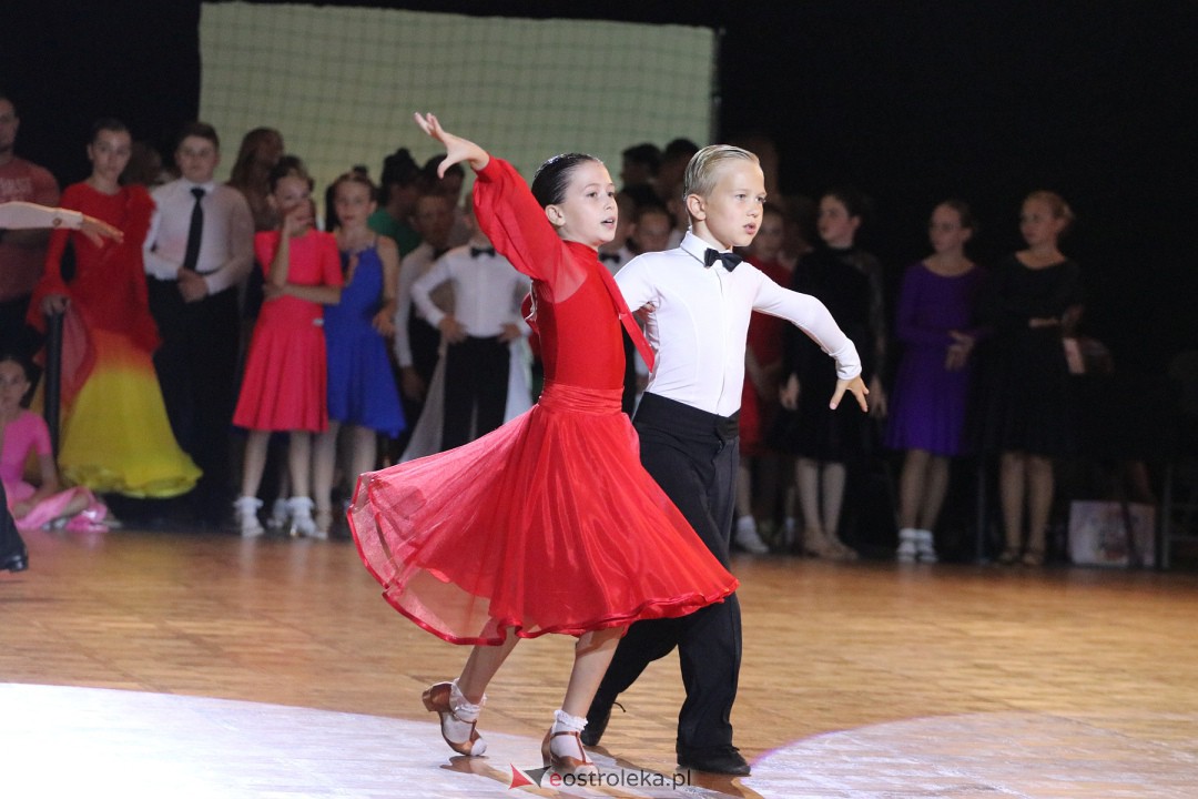 Turniej tańca O Złotą Podwiązkę [30.09.2023] - zdjęcie #29 - eOstroleka.pl