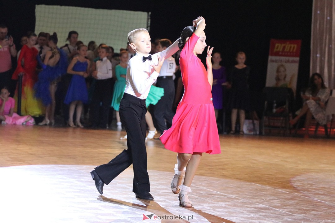 Turniej tańca O Złotą Podwiązkę [30.09.2023] - zdjęcie #42 - eOstroleka.pl