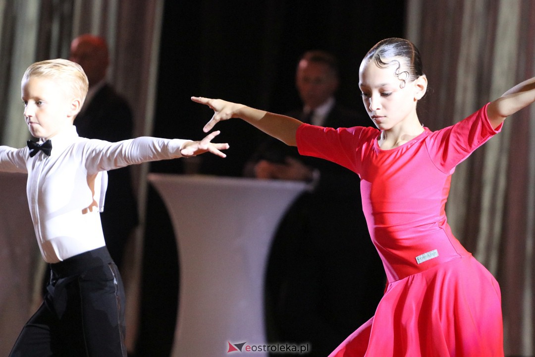 Turniej tańca O Złotą Podwiązkę [30.09.2023] - zdjęcie #49 - eOstroleka.pl