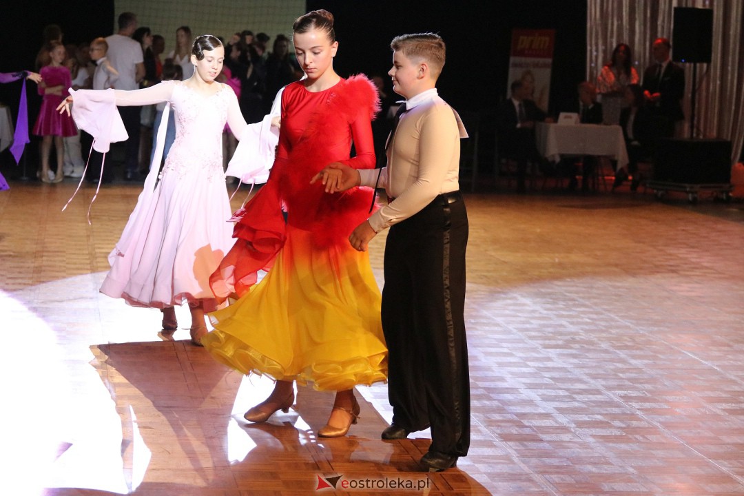 Turniej tańca O Złotą Podwiązkę [30.09.2023] - zdjęcie #83 - eOstroleka.pl