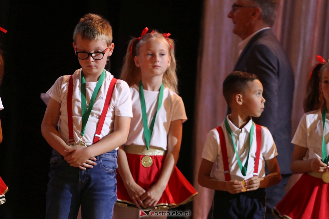 Turniej tańca O Złotą Podwiązkę [30.09.2023] - zdjęcie #134 - eOstroleka.pl