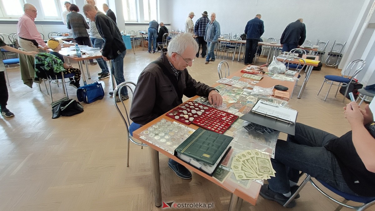 Giełda kolekcjonerska Klubu Unikat [01.10.2023] - zdjęcie #49 - eOstroleka.pl