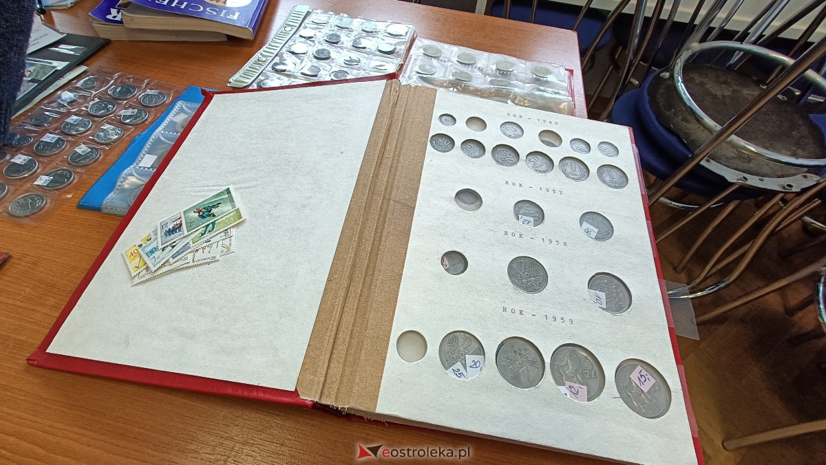 Giełda kolekcjonerska Klubu Unikat [01.10.2023] - zdjęcie #18 - eOstroleka.pl