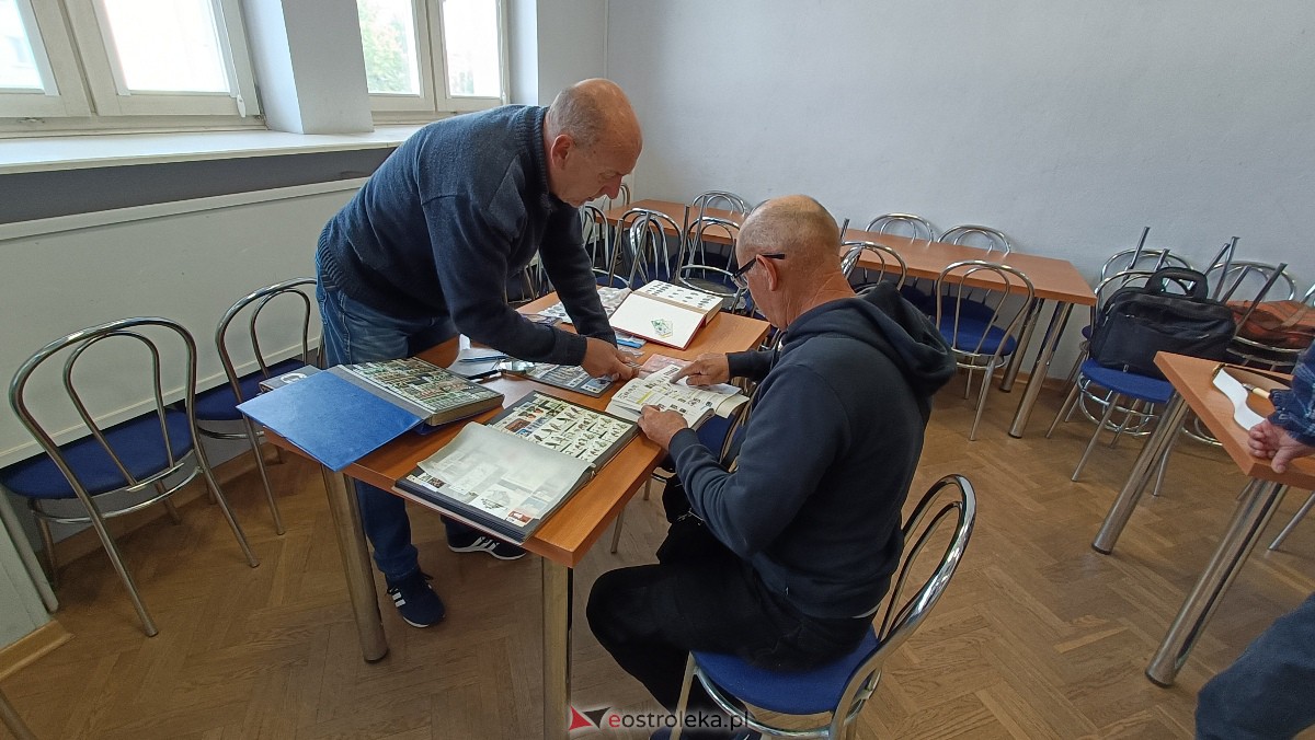 Giełda kolekcjonerska Klubu Unikat [01.10.2023] - zdjęcie #14 - eOstroleka.pl