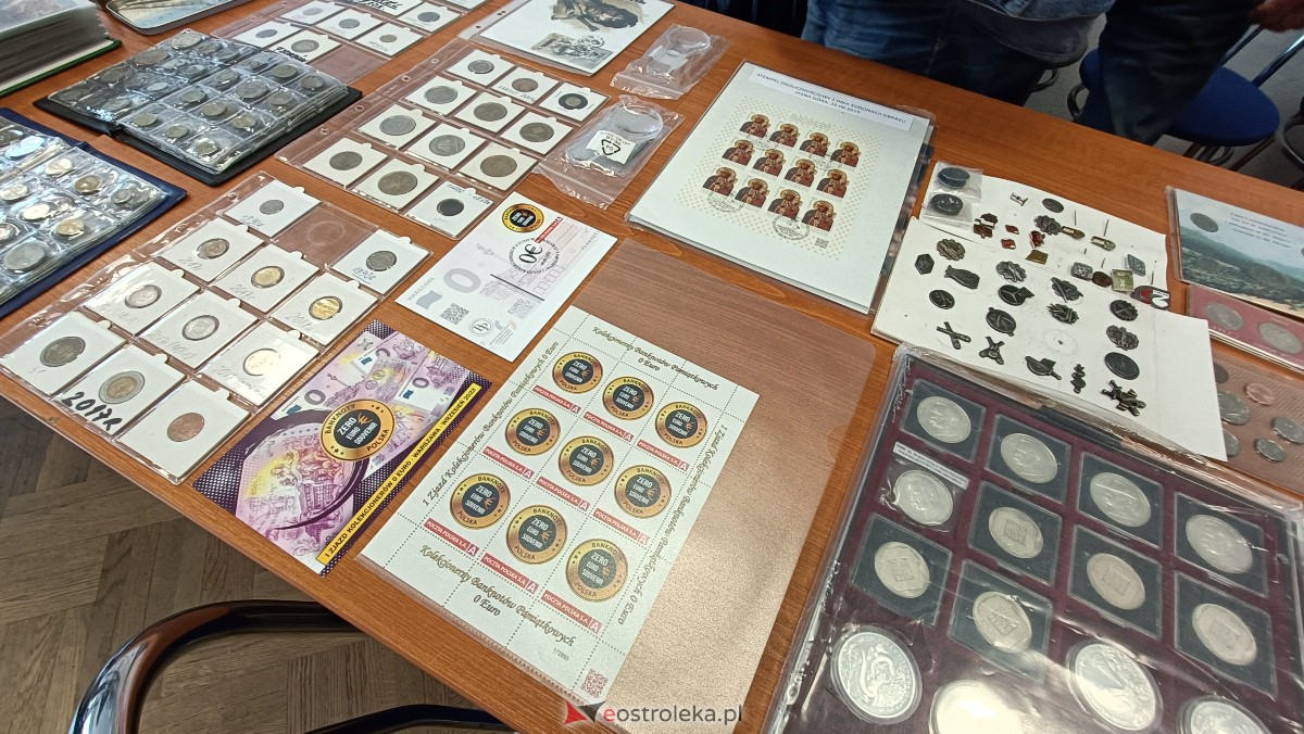 Giełda kolekcjonerska Klubu Unikat [01.10.2023] - zdjęcie #6 - eOstroleka.pl