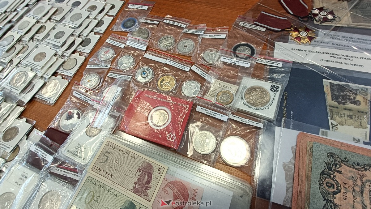 Giełda kolekcjonerska Klubu Unikat [01.10.2023] - zdjęcie #4 - eOstroleka.pl