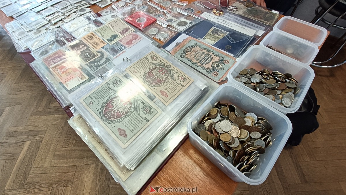 Giełda kolekcjonerska Klubu Unikat [01.10.2023] - zdjęcie #2 - eOstroleka.pl