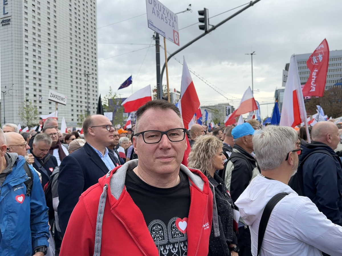 Marsz Miliona Serc 2023 [01.10.2023] - zdjęcie #21 - eOstroleka.pl