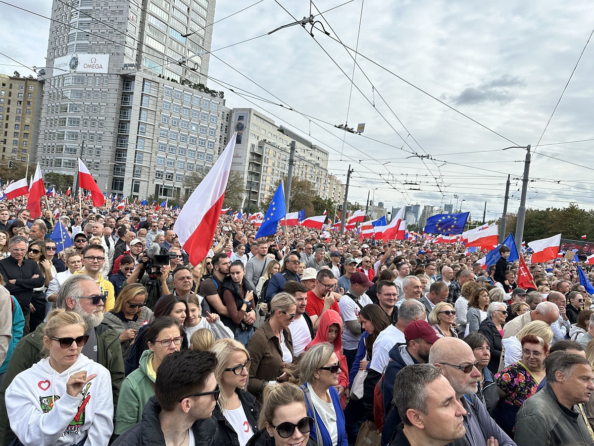 Marsz Miliona Serc 2023 [01.10.2023] - zdjęcie #2 - eOstroleka.pl
