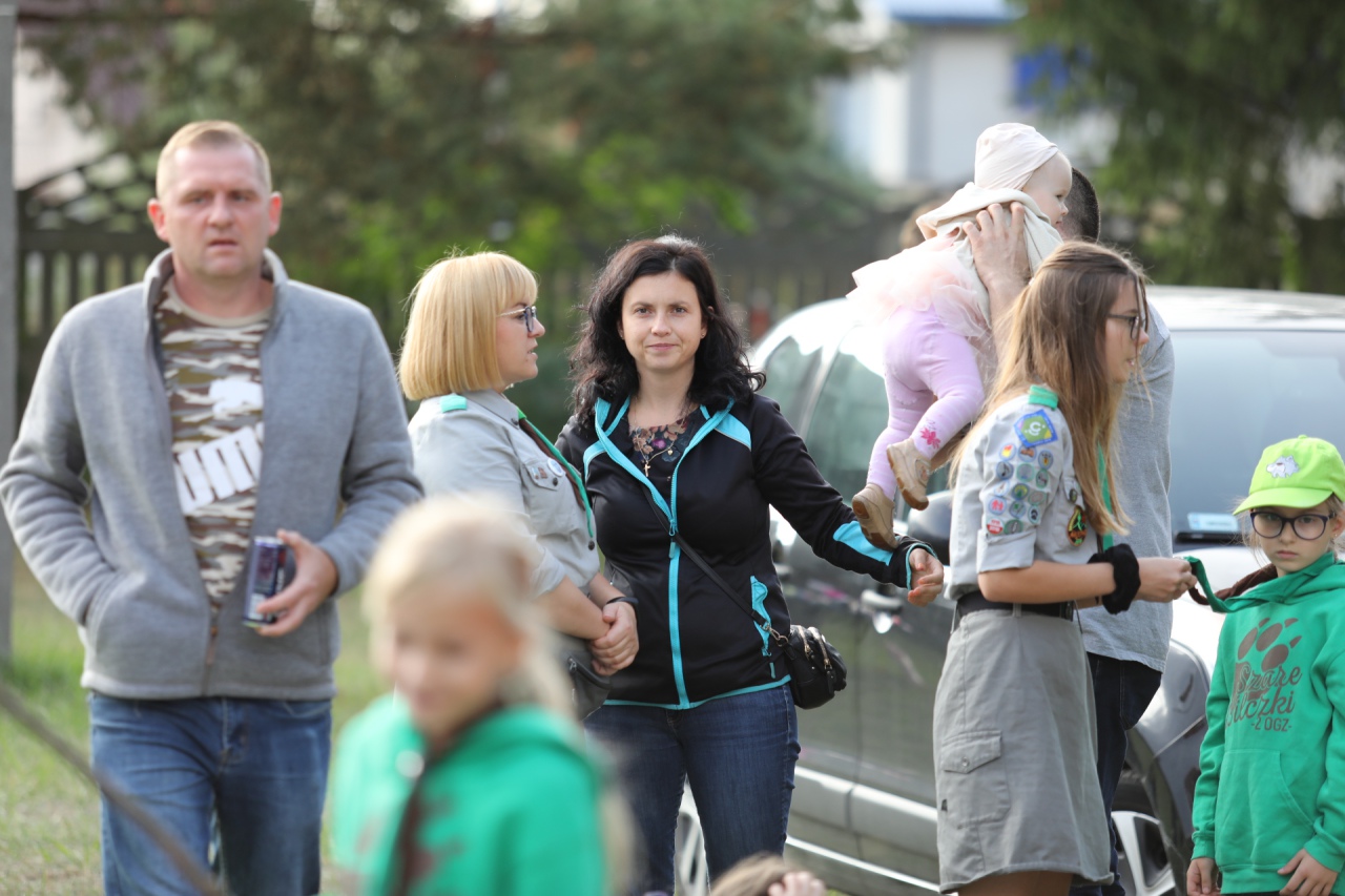 Powitanie jesieni na Osiedlu Łazek [2.10.2023] - zdjęcie #113 - eOstroleka.pl