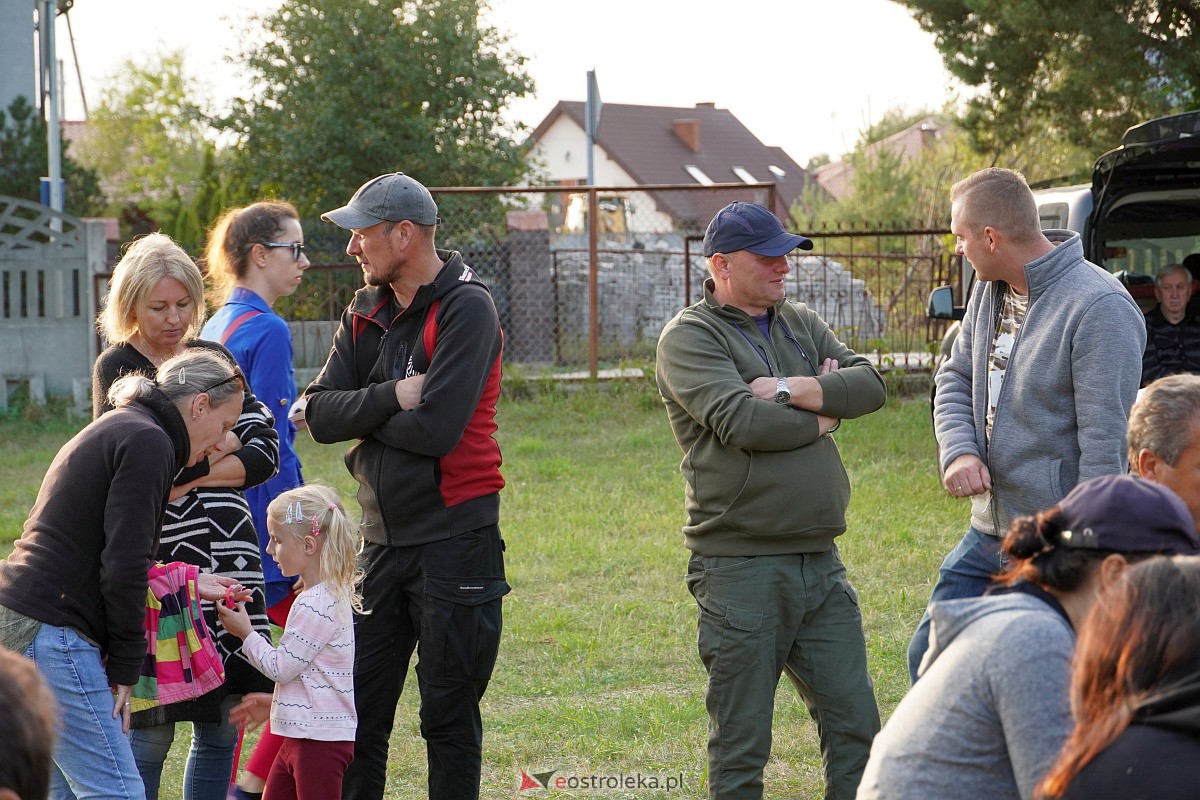 Powitanie jesieni na Osiedlu Łazek [2.10.2023] - zdjęcie #81 - eOstroleka.pl