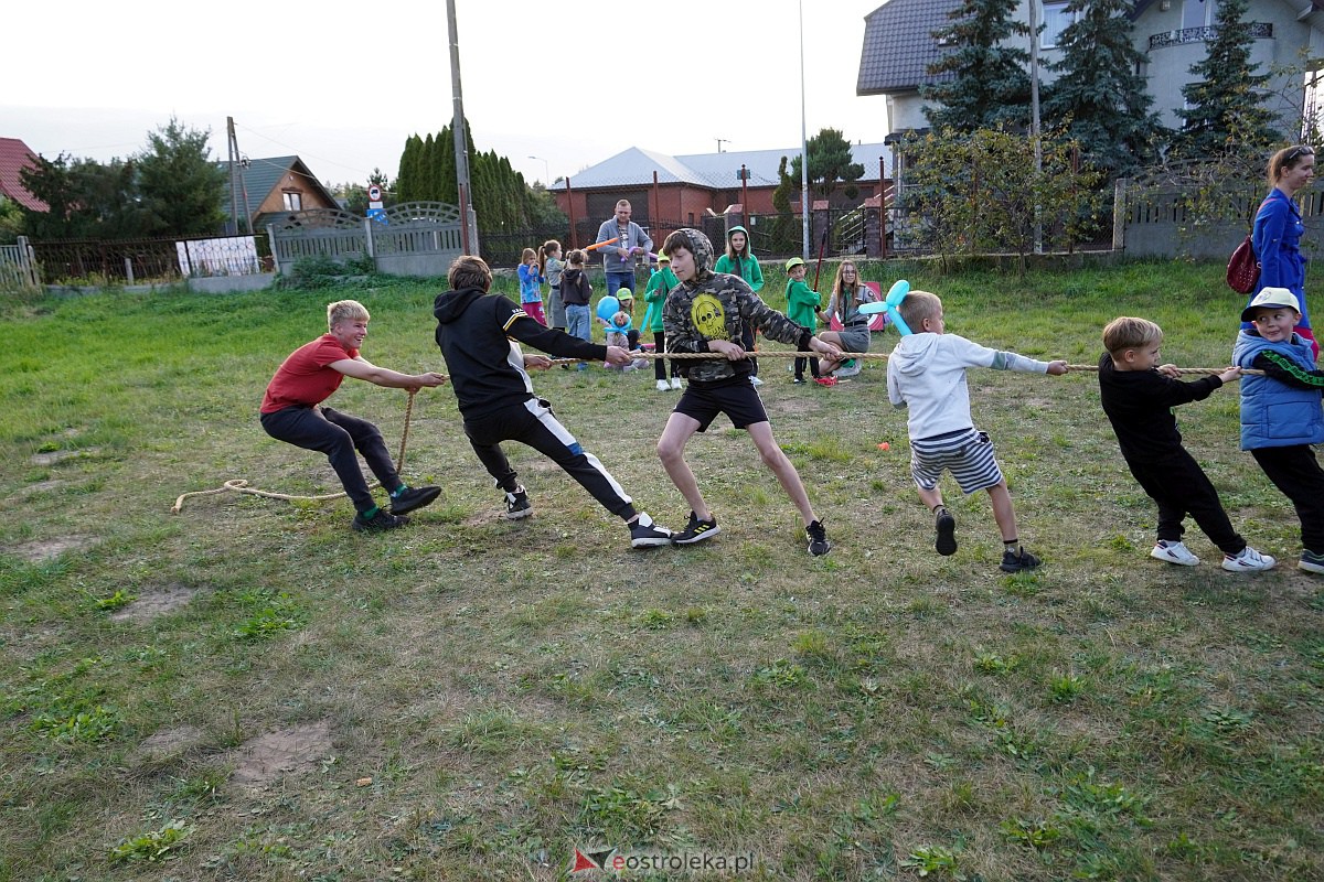 Powitanie jesieni na Osiedlu Łazek [2.10.2023] - zdjęcie #94 - eOstroleka.pl